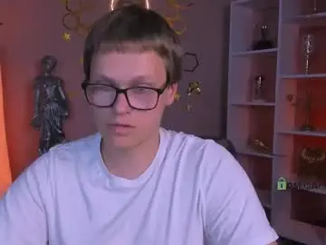 Chaturbate Live Sex Cam of teo_sol