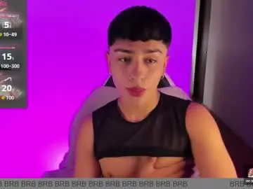 Chaturbate Live Sex Cam of andreewwx_m