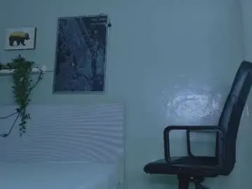 Chaturbate Watch Live Sex Cams of andrewkenoxx_