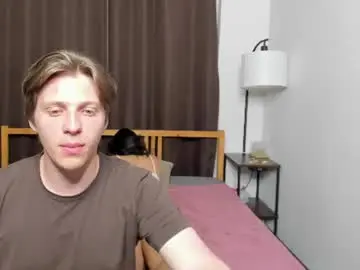 Chaturbate Nude Webcam of blossomandbee