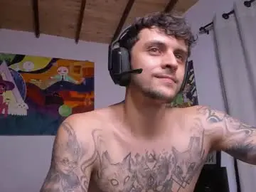 Chaturbate Live Sex Cam of daniele_bunny