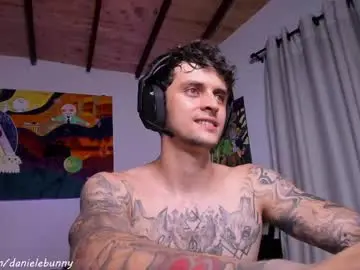 Chaturbate Adult Video Chat of daniele_bunny