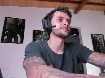 Chaturbate Live Sex Cam of daniele_bunny