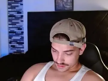 Chaturbate Live Sex of ian_davis