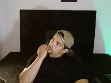 Chaturbate Live Porn of ian_davis