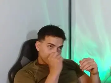 Chaturbate Live Porn of ian_davis