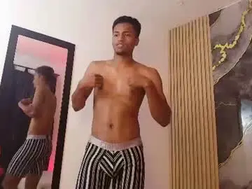 Chaturbate Nude Webcam of leon__black