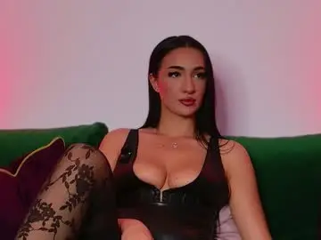 Chaturbate Best live sex cam show of lorawarnner