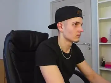 Chaturbate Best live sex cam show of mark_karson