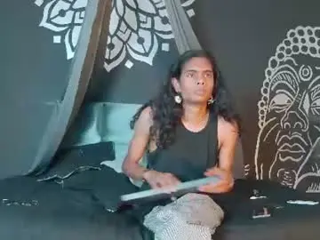 Chaturbate Live Porn of maxi_max0