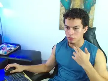 Chaturbate Adult Webcam of ryan_cum18