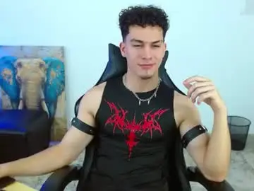 Chaturbate Watch Live Sex Cams of ryan_cum18