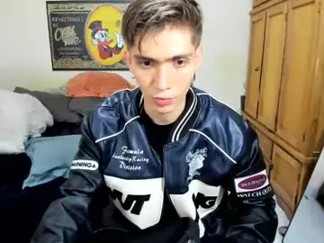 Chaturbate Best live sex cam show of erick_de_rossee