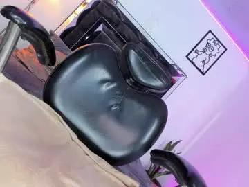 Chaturbate Watch Live Sex Cams of ivan_standford