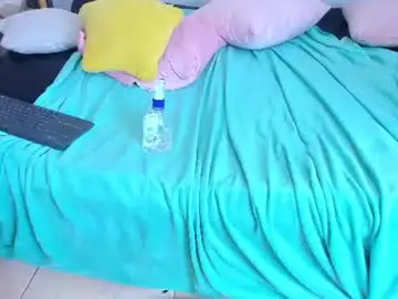 Chaturbate Live Sex Cam of rousse_n_kenji