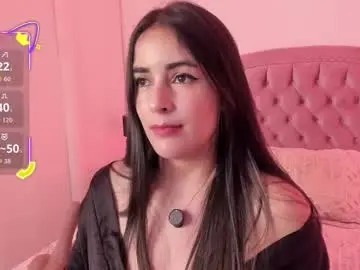 Chaturbate Live Sex Cam of alexeii_grey