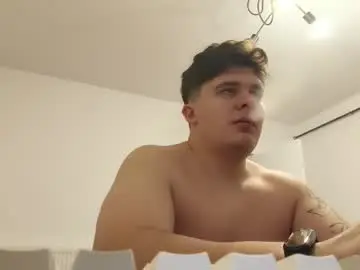 Chaturbate Best live sex cam show of tireon_