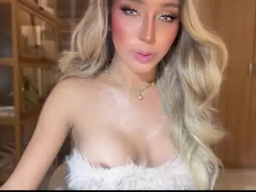 Chaturbate Nude Webcam of yourlovingpearlita1000