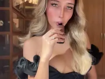 Chaturbate Free Live Porn of yourlovingpearlita1000