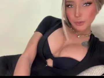 Chaturbate Live Porn of yourlovingpearlita1000