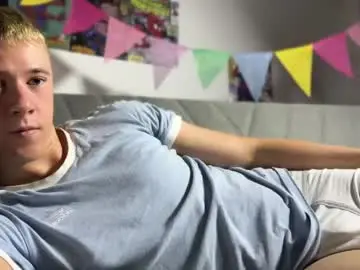 Chaturbate Live Sex Cam of alexwos