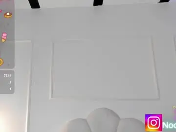 Chaturbate Free Porn Cam of candaceowens