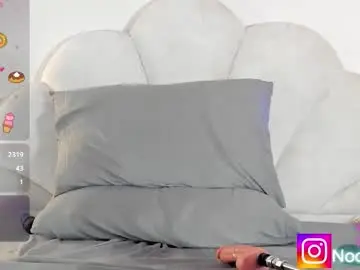 Chaturbate Best live sex cam show of candaceowens