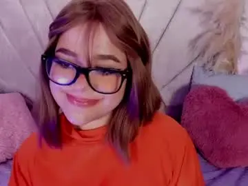 Chaturbate Watch Live Sex Cams of chaarlotte_1
