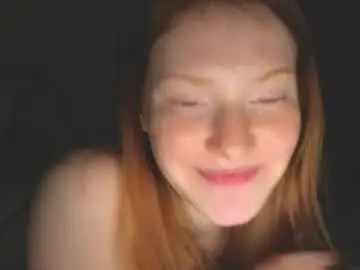 Chaturbate Live Sex Cam of fiamoor
