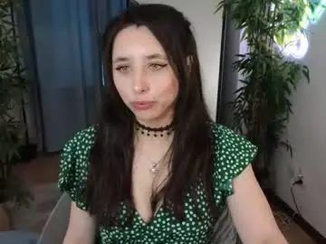 Chaturbate Live Sex Cam of kiranoir__
