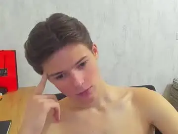 Chaturbate Live Porn of timytwinkboy