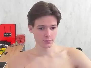 Chaturbate Live Porn of timytwinkboy
