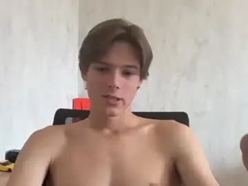 Chaturbate Watch Live Sex Cams of timytwinkboy