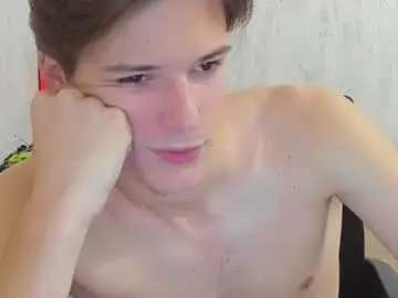 Chaturbate Live Sex Cam of timytwinkboy