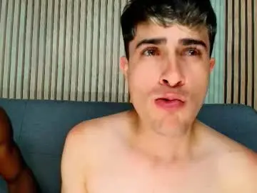 Chaturbate Watch Live Sex Cams of bro_friends