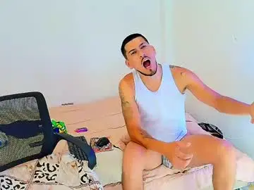 Chaturbate Best Webcam of crazyybull