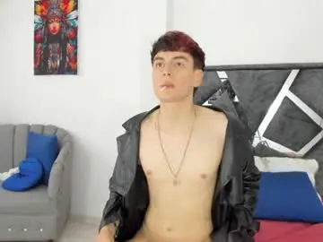 Chaturbate Free Porn Cam of damian_white0