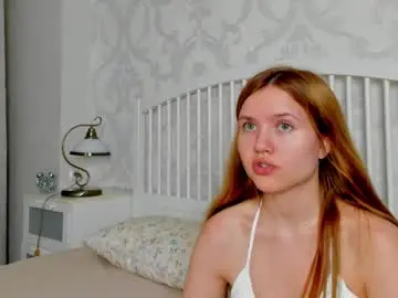 Chaturbate Live Sex Cam of eva__lewis