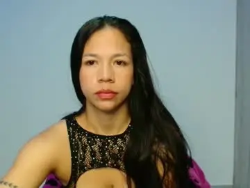 Chaturbate Best live sex cam show of lauracb_