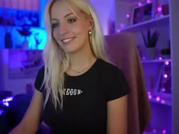 Chaturbate Free Porn Cam of lucy_cutie_