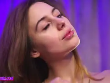 Chaturbate Live Sex of plump_bums