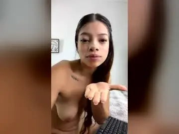 Chaturbate Watch Live Sex Cams of stormy_17