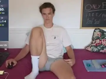 Chaturbate Live Sex Cam of alex83530