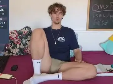 Chaturbate Live Sex Cam of alex83530