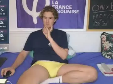 Chaturbate Live Sex Cam of alex83530