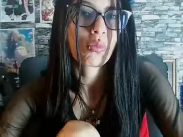 Chaturbate Adult Video Chat of ariant7