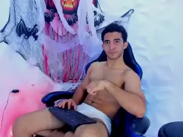 Chaturbate Sex Cam of caius_bigcock1