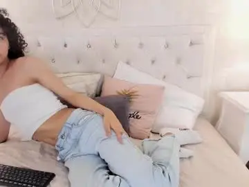 Chaturbate Adult Webcam of julietta___