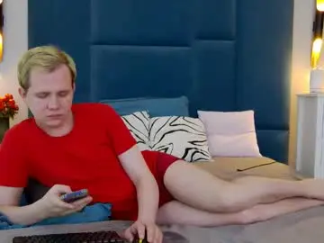 Chaturbate Nude Webcam of mark_hot_