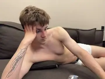 Chaturbate Best live sex cam show of panda_b0y